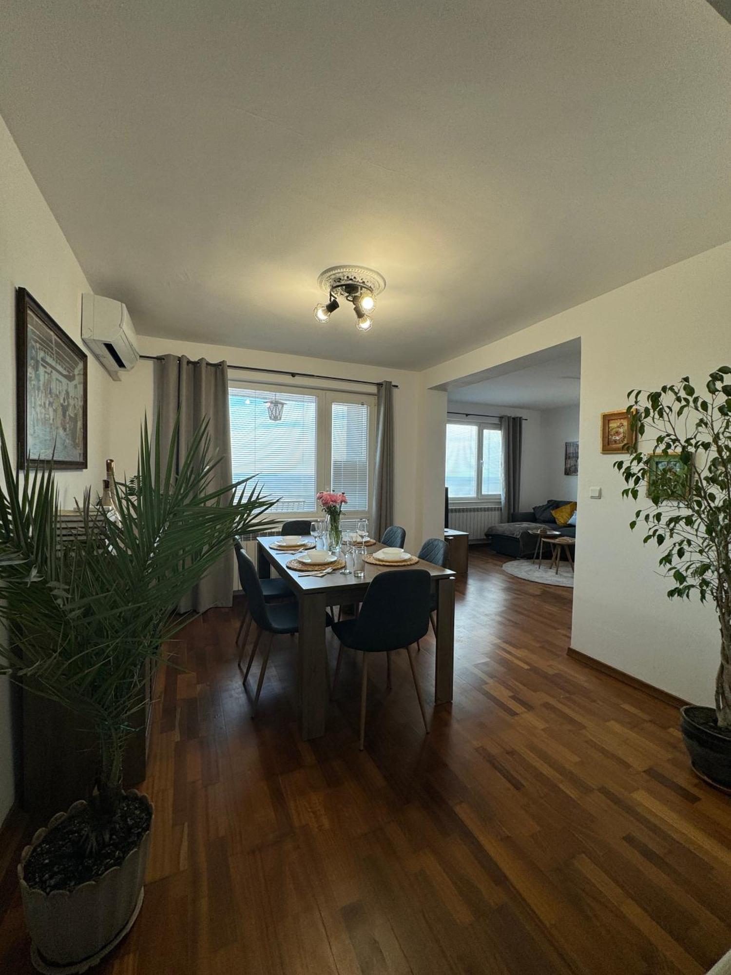 Kakavanen'S Sea View Apartment Bałczik Zewnętrze zdjęcie